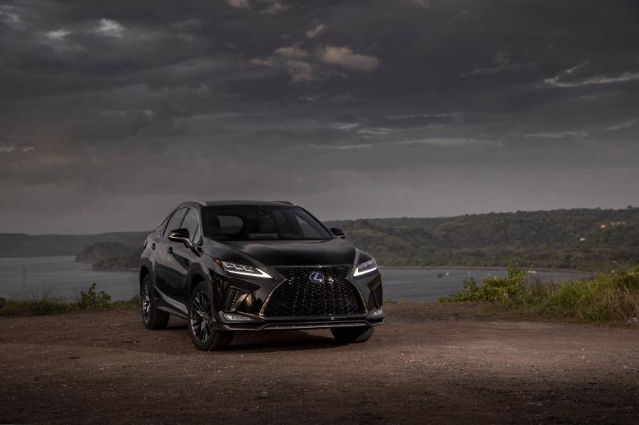  Lexus RX450h F-Sport 2019 года  (NA) (фото 17 из 37)